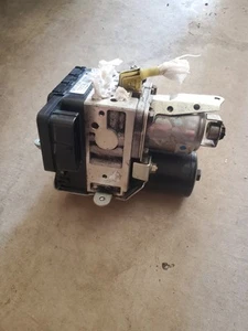 Módulo actuador bomba freno ABS antibloqueo Toyota Prius 04-09 NO FUNCIONA para piezas - Imagen 1 de 7