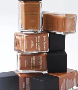 Base de maquillaje líquida Black Radiance Color Perfect - 1 fl oz - Elige la tuya propia - Imagen 1 de 16