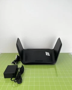 NETGEAR - Router Nighthawk AX6600 Tri-Band Wi-Fi 6 - Negro [RAX70] - Imagen 1 de 5