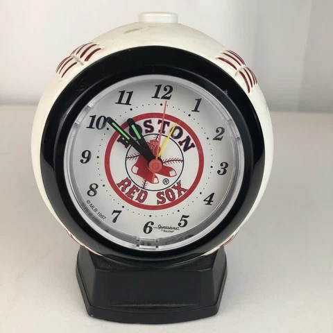 Vintage Boston Red Sox Sportstime by Bulova Alarm Clock 1997 Tested Works Cover