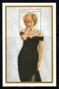 FT620 Togo 1997 Hoja de Recuerdos de la Princesa Diana en un Vestido de Diseñador Negro Estampillada sin montar o nunca montada - Imagen 1 de 1
