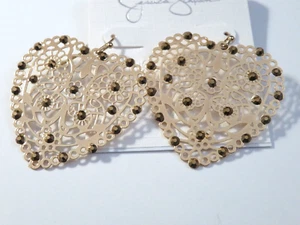 JESSICA SIMPSON GOLD FILIGREE HEART EARRINGS HOOK - Picture 1 of 1