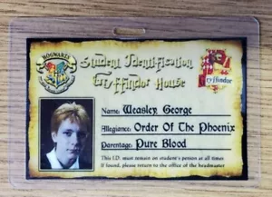 Harry Potter Ausweis Abzeichen - George Weasley Cosplay Kostüm - Bild 1 von 2