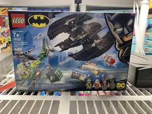 Retired: LEGO Super Heroes Batman(TM) Batwing and The Riddler(TM) Heist 76120 - Picture 1 of 8