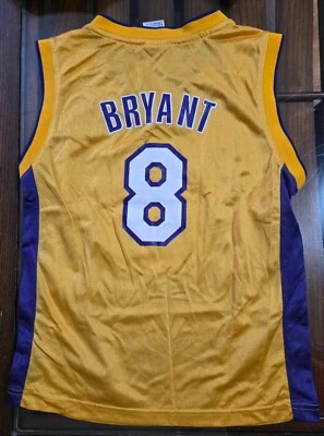 Vintage Reebok NBA Los Angeles Lakers Kobe Bryant 8 Jersey Youth M (10-12) - Imagem 1 de 4