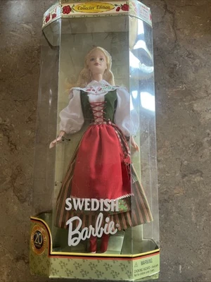 Boneca Barbie sueca do mundo edição de colecionador 1999 - Imagem 1 de 4