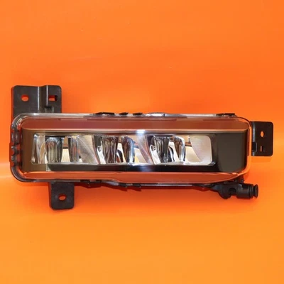 Faro antiniebla izquierdo bmw x3 x4 2018 2019 6317 7412527 led oem Foto 1 de 4