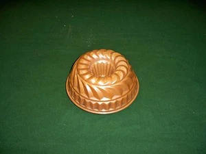 Great Antique Vintage Copper Tin Lined Round Mold Geometric Design From England - Picture 1 of 3