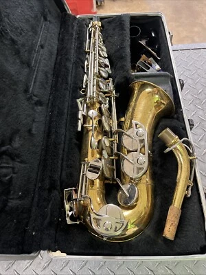 Saxofón Bundy II | The Selmer Company. U.S.A Foto 1 de 4