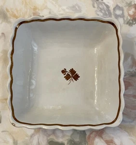 VTG Alfred Meakin White Ironstone China England Scalloped Square Bowl Tea Leaf - Picture 1 of 10