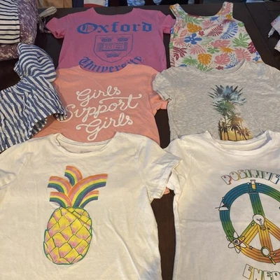 Lot Of 7 Tops Size 6/7 Girls Clothing Graphic Tees Tank Top Shirts Old Navy, Gap - Image 1 of 4