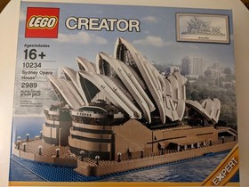 LEGO 10234 Creator Expert Sydney Opera House - Retired and Sealed