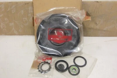 NOS GENUINE TOYOTA トヨタ BRAKE BOOSTER KIT CORONA MKII RT60 RT61 RT62 RT70 RT71 72 - Image 1 of 4