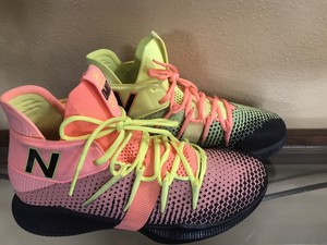 new balance wide basketball shoes