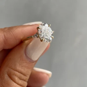 Engagement Diamond Ring 18k Yellow Gold Lab Created Oval Cut IGI 1.30 Carat - Picture 1 of 13