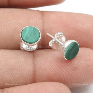 Round Heart Chakra Malachite Stone 925 Silver Stud Post Mother Earrings Jewelry - Picture 1 of 9