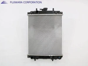 DAIHATSU Storia 1998 GF-M100S Radiator 1640097210000 [New] [PA117859255] - Picture 1 of 2