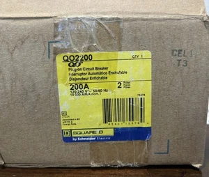 Square D 200Amp 120/240V Circuit Breaker QO220 New In Box - Picture 1 of 2
