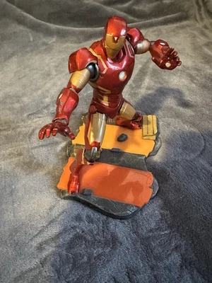 Marvel vs. Capcom: Infinite Collector's Edition IRON MAN STATUE 8" in. - Image 1 of 4