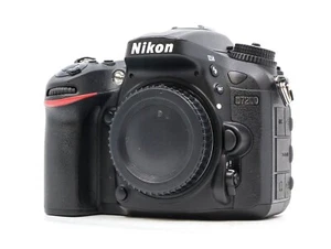 Nikon D7200 DSLR Camera Low 30K Shutter Count + Battery, Charger, Strap Exc Cond - Picture 1 of 4