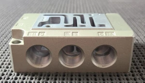 SMC VS4010-S-03 5-PORT DIREKT BETÄTIGTES MAGNETVENTIL - Bild 1 von 7