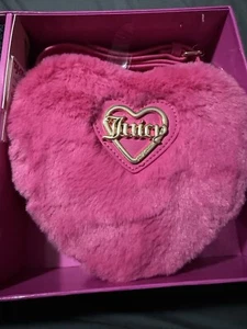 Juicy Couture Hot Pink Herz flauschige Handtasche & schwarzes Kartenetui Geschenkset Valentinstag - Bild 1 von 4