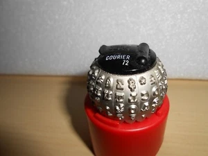 Vintage IBM Typewriter Element COURIER 72 10 Pitch - Picture 1 of 3