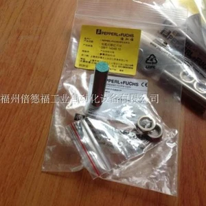 Original P+F Sensor 3RG4012-3JB00-PF - Bild 1 von 1