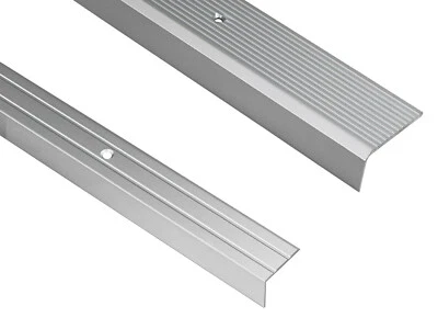 Treppenkantenprofil Treppenwinkel L-Form Winkel Schiene Alu Treppenkante silber - Bild 1 von 4