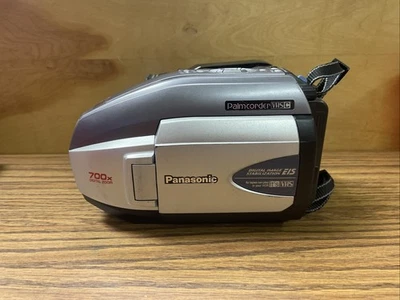 Panasonic Palmcorder PV-L352 VHS-C Analog Camcorder - Image 1 of 4