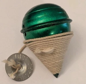 Juguete giratorio vintage de metal Siren King - King Tops Chicago - Green Spinning Top - Imagen 1 de 19