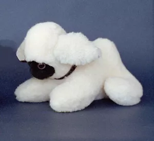 Lamm SCHNITTMUSTER & SET mit Augen, schwarz-weiß Plüsch - Bild 1 von 4