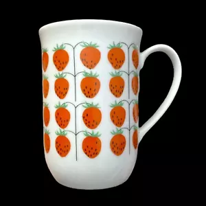 Vintage Arabia Finland Strawberry Coffee Mug - Picture 1 of 4