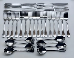 SILVERWARE ~ ONEIDA ~ 30 Pc Mixed Filler Lot Colonial Boston Satin Dinner Fork - Picture 1 of 1