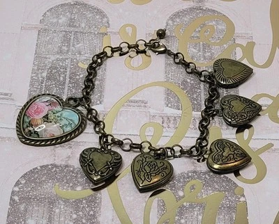 Berloque medalhão coração pulseira tom bronze 5 medalhões 1 amuleto flor multicolorido LEIA - Imagem 1 de 4