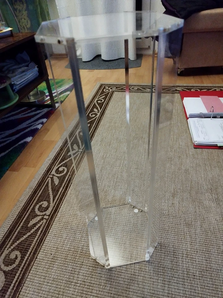 Blumenständer Acryl Plexiglas 8-eckig Säule 58 cm hoch gebraucht Kunststoff  - Bild 1 von 4