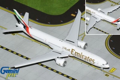 Gemini Jets 1:400 Emirates Boeing B777-300 (ER) 'Nuevos colores - aletas abajo' A6-ENV Foto 1 de 3