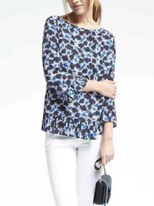 Banana Republic pflegeleichte geblümte Plissee Bluse, dunkelblau, Polyester Gr. L Neu mit Etikett - Bild 1 von 9