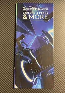 Neu Tron 2023 Walt Disney World Alle 4 Parks & mehr erkunden. Super dicke Broschüre - Bild 1 von 2