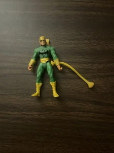 IRON FIST Marvel Ultimate Spider-Man Power Webs Dragon Disc Action Figure 2012 - Bild 1 von 3