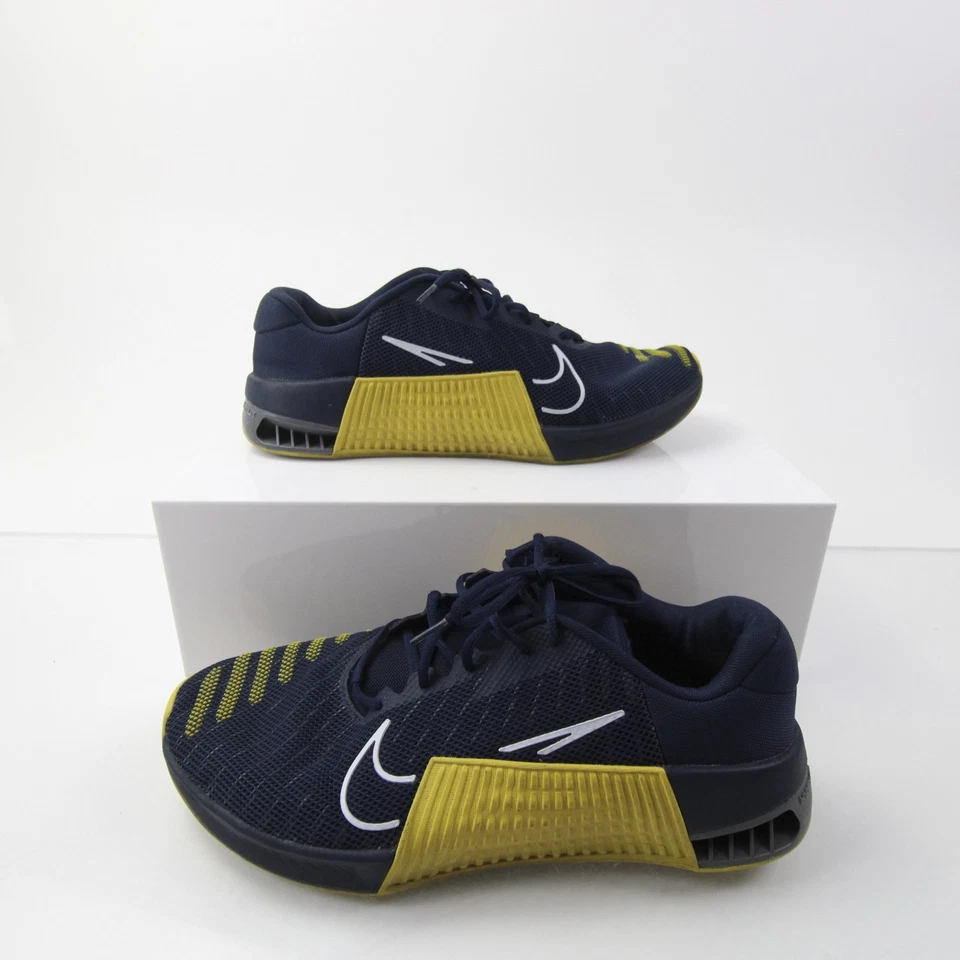 Zapatos de entrenamiento cruzado Nike Metcon para hombre azul marino/amarillo usados Foto 1 de 1