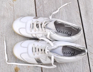 Baskets SPORTSTAR MONBIANCO cuir blanc bandes argent Pointure 40 - Picture 1 of 6