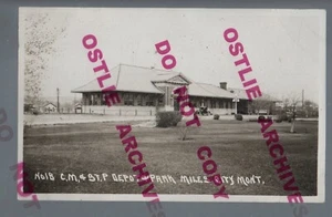 Miles City MONTANA RPPC c1910 DEPOT TRAIN STATION Railroad C.M. & ST. P. RR MT - Picture 1 of 2