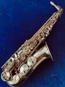 Vintage SELMER MARK VII ALTO Saxophone Nr. 305826 - RePADDED PERFECT Ships FREE - Picture 1 of 15