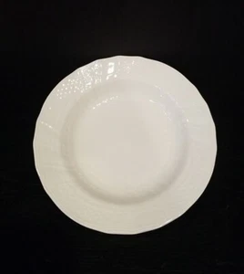 Mikasa Renaissance White Soup Bowl 9 1/2” D4900 - Picture 1 of 4