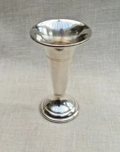 Silver-Plated Spill / Bud Vase - Arthur Price of England - Vintage 1960s / 70s - Picture 1 of 5
