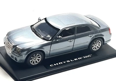 Chrysler 300c Sedan Royce 3.3 1/32 Scale Diecast Car - Image 1 of 2