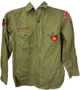 Camisa BSA Vintage Verde Manga Larga Uniforme Boy Scouts con Parches Coleccionables - Imagen 1 de 2