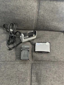 Konica Minolta DiMAGE X1 8.0MP Digital Camera Silver Bundle w/Charger Tested - Picture 1 of 18