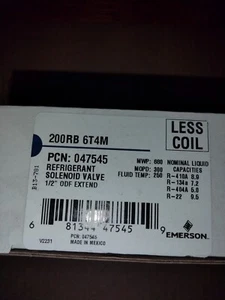 (760) Emerson Flow Controls 047545 200RB6T4M Solenoid Valve 3/8" - Picture 1 of 3